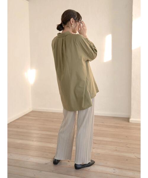 earth music&ecology（アースミュージックアンドエコロジー）の「ベロアプリーツパンツ*（その他パンツ・レディース・ベージュ/ブラウン/サックスブルー/ブラック・FREE）」の13枚目の写真