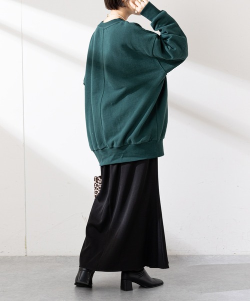 DISCOAT(ディスコート)の「裏起毛ロゴビッグスウェット(スウェット・レディース・ライトベージュ/ダークグリーン/ネイビー・FREE)」の18枚目の写真