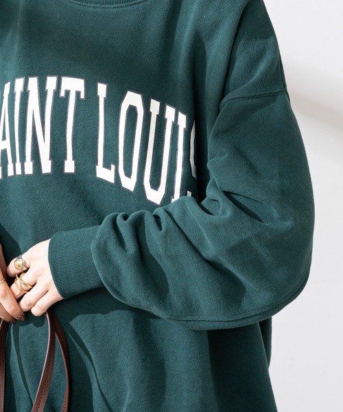 DISCOAT(ディスコート)の「裏起毛ロゴビッグスウェット(スウェット・レディース・ライトベージュ/ダークグリーン/ネイビー・FREE)」の13枚目の写真