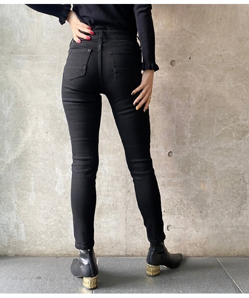 C.C.CROSS（シーシークロス）の「【C.C.CROSS/シーシークロス】ヒートストレッチスキニーデニム（デニムパンツ・レディース・ブラック・SMALL）」の4枚目の写真