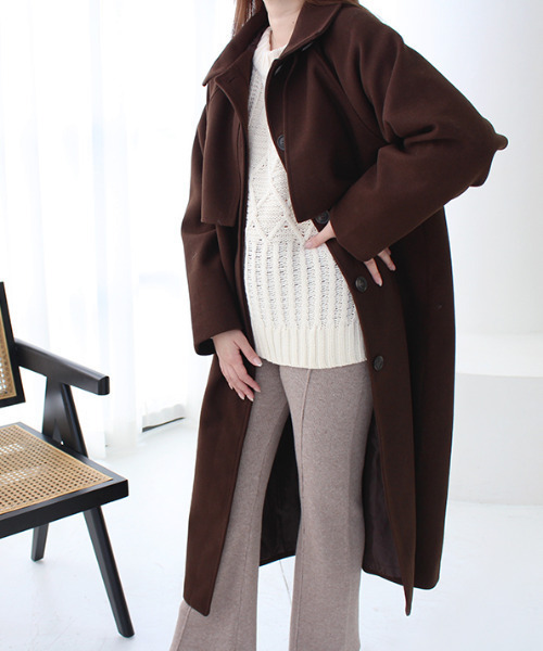 MODE ROBE(モードローブ)の「スタンドカラーケープコート(その他アウター・レディース・アイボリー/モカ/ブラック/ブラウン・FREE)」の3枚目の写真
