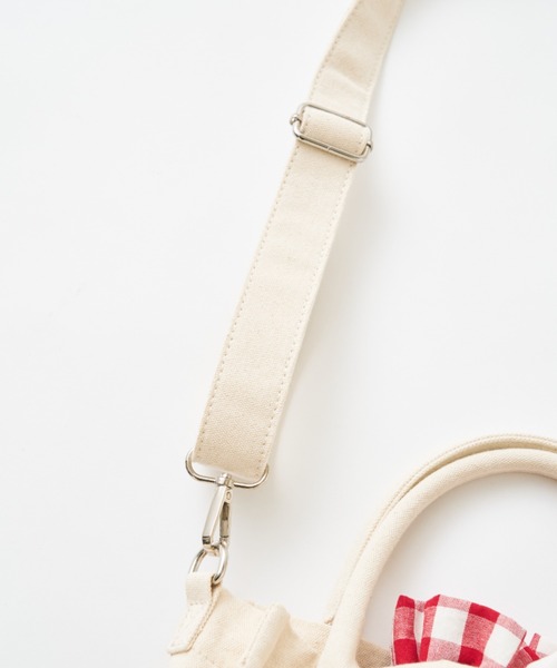 OLIVE des OLIVE（オリーブデオリーブ）の「巾着ミニトート（ショルダーバッグ・レディース・ベージュ/レッド/ブラック・FREE）」の13枚目の写真