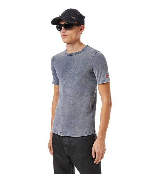 DIESEL（ディーゼル）の「メンズ Tシャツ（Tシャツ/カットソー・メンズ・インディゴブルー・XXX-LARGE/X-LARGE/XX-LARGE/X-SMALL/SMALL/MEDIUM/LARGE）」の9枚目の写真