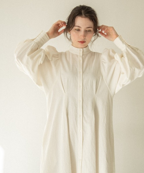 idem（イデム）の「volume sleeve stand collar onepiece/コットンスタンドカラーシャツワンピース（ワンピース・レディース・ブラック/アイボリー/ミント・FREE）」の14枚目の写真