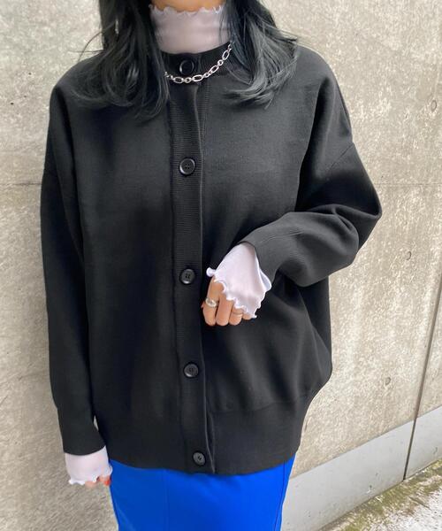 INGNI(イング)の「クルーネックミドル丈カーディガン(カーディガン/ボレロ・レディース・イエロー/ブルー/グリーン/ブラック/アイボリー・M)」の3枚目の写真