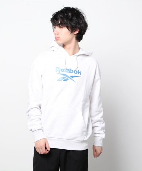 Reebok(リーボック)の「クラシックス ファウンデーション ベクター フーディー / Classics Foundation Vector Hoodie(パーカー・メンズ・ブラック/ホワイト×ブルー/ブルー系その他/ピンク系その他・SMALL/MEDIUM/LARGE/X-LARGE/XX-LARGE/X-SMALL/XXX-LARGE)」の9枚目の写真