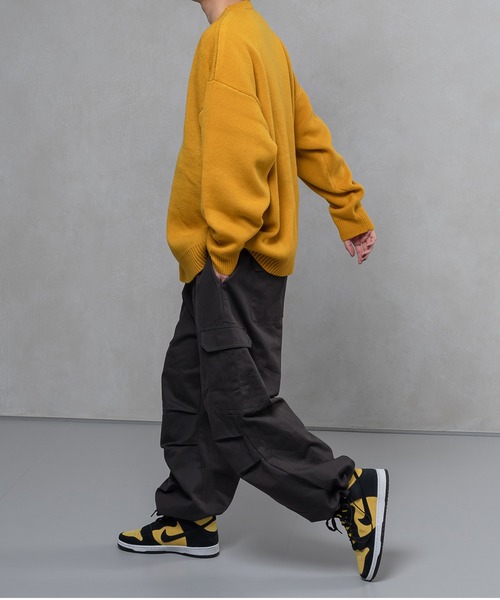 kutir（クティール）の「ブルドッククルーネックニット（ニット/セーター・メンズ・レッド/イエロー/グリーン/ライトブラウン・MEDIUM/LARGE）」の11枚目の写真