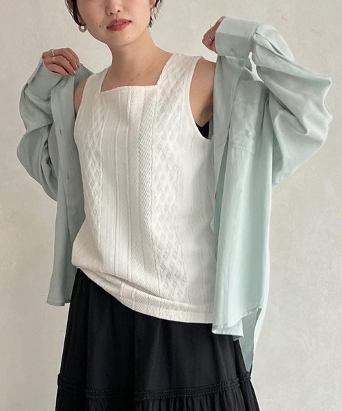Chez toi(シェトワ)の「前後2WAYジャガードタンク(タンクトップ・レディース・ブラック/オフホワイト/グレイッシュベージュ・FREE)」の2枚目の写真
