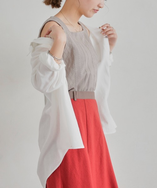 Chez toi(シェトワ)の「前後2WAYジャガードタンク(タンクトップ・レディース・ブラック/オフホワイト/グレイッシュベージュ・FREE)」の5枚目の写真