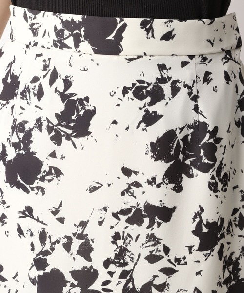 A part by（アパートバイ）の「オオバナナロースカート　276094（スカート・レディース・ブラック/ブラウン/アイボリー・FREE）」の8枚目の写真