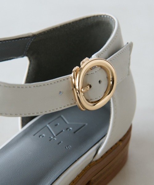 mio notis（ミオノティス）の「mio notis(ミオノティス)グルカサンダル（サンダル・レディース・ホワイト/ブラック・38/36/37）」の14枚目の写真