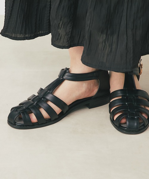 mio notis（ミオノティス）の「mio notis(ミオノティス)グルカサンダル（サンダル・レディース・ホワイト/ブラック・38/36/37）」の8枚目の写真