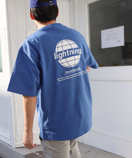 ZIP FIVE（ジップファイブ）の「【ZIP FIVE】ストリートロゴ バリエーション半袖Tシャツ【ユニセックス】（Tシャツ/カットソー・レディース・ホワイト/ブラック/ネイビー/イエロー/ブルー/グリーン/オートミール/ホワイト系/ホワイト系1/ホワイト系2/ブラック系/アイボリー系/ネイビー系/グリーン系/ブルー系/イエロー系/ブラック系1/アイボリー系1/ネイビー系1/グリーン系1/ブルー系1/イエロー系1/ブラック系2/アイボリー系2/ネイビー系2/グリーン系2/ブルー系2/イエロー系2・MEDIUM/LARGE/X-LARGE）」の22枚目の写真