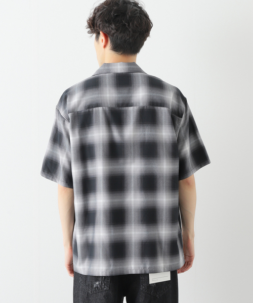 B.C STOCK(ベーセーストック)の「OMBRE CHECK SHIRTS(シャツ/ブラウス・メンズ・ブラック/グリーン・MEDIUM/LARGE)」の8枚目の写真