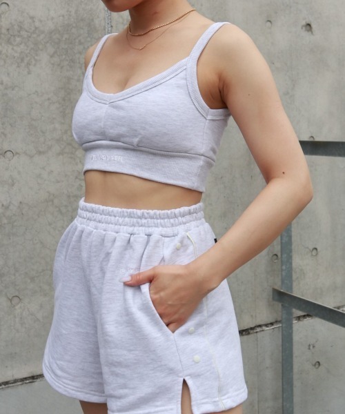 FIG&VIPER(フィグアンドバイパー)の「裏毛Vネックブラタンク(タンクトップ・レディース・ブラック/グレー/パープル・FREE)」の4枚目の写真