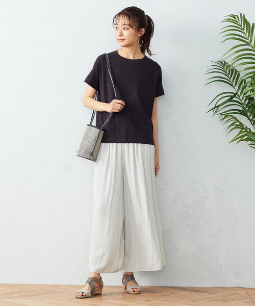 COMME CA ISM(コムサイズム)の「日本の伝統カラーTシャツ(Tシャツ/カットソー・レディース・ブラック/ネイビー/レッド/ターコイズブルー/イエロー/グリーン/ミント/ワイン・SMALL/MEDIUM/LARGE)」の9枚目の写真
