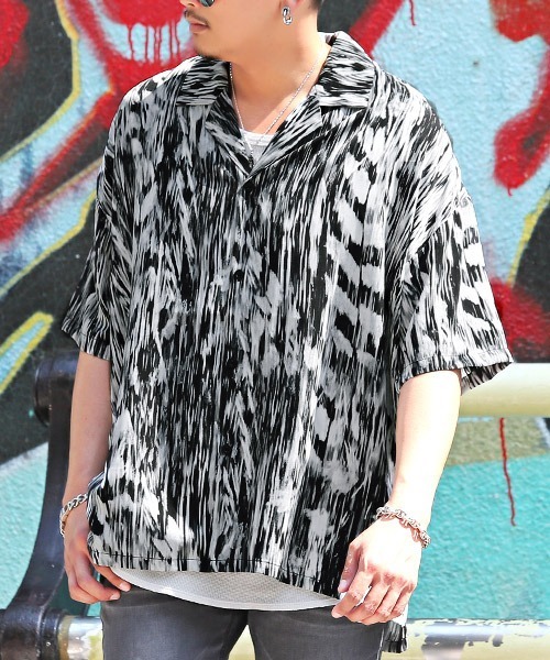 LUXSTYLE（ラグスタイル）の「総柄BIGオープンカラー半袖シャツ（シャツ/ブラウス・メンズ・ブラック/ブラウン・M/L）」の12枚目の写真