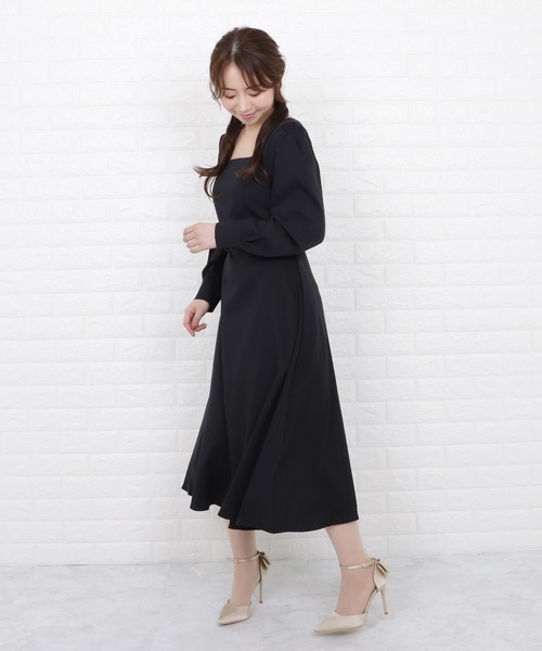 Lace Ladies(レースレディース)の「スクエアネックパフスリーブロングワンピース(ワンピース・レディース・ブラック・M/L/XL)」の3枚目の写真