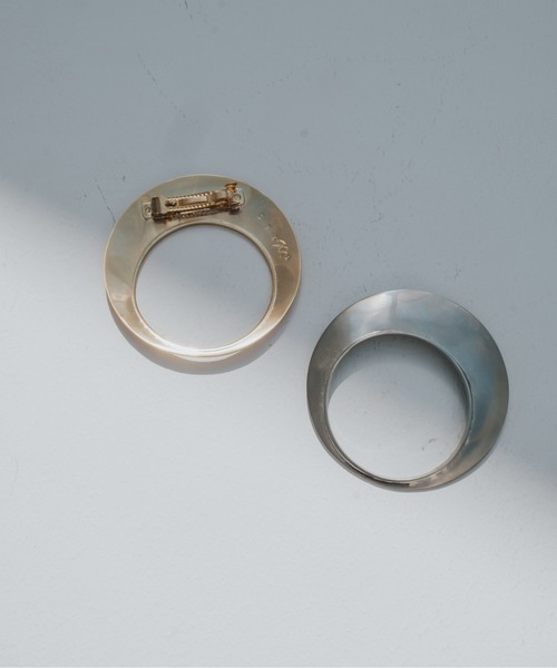 SYKIA（シキア）の「Annular eclipse hair barrette（バレッタ