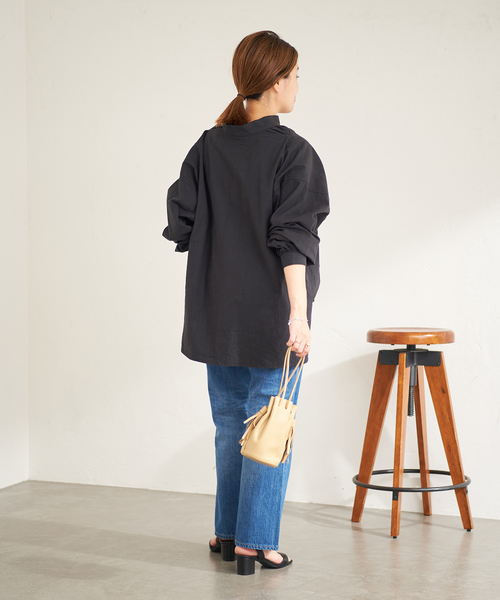 ARMY TWILL（アーミーツイル）の「別注【ARMY TWILL / アーミーツイル】PO SHIRT：シャツ（シャツ/ブラウス・レディース・アイボリー/ブラック・FREE）」の6枚目の写真