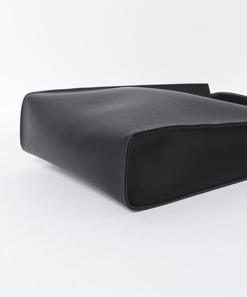 SILVER BULLET（シルバーバレット）の「『SILVER BULLET SELECT AC/シルバーバレットセレクト』レザーライクミニショルダーBAG（ショルダーバッグ・メンズ・ブラック・ONE SIZE）」の3枚目の写真