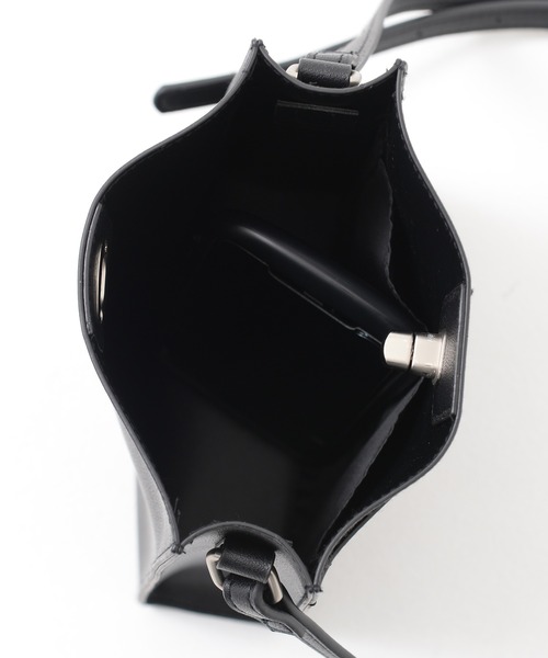 SILVER BULLET（シルバーバレット）の「『SILVER BULLET SELECT AC/シルバーバレットセレクト』レザーライクミニショルダーBAG（ショルダーバッグ・メンズ・ブラック・ONE SIZE）」の8枚目の写真