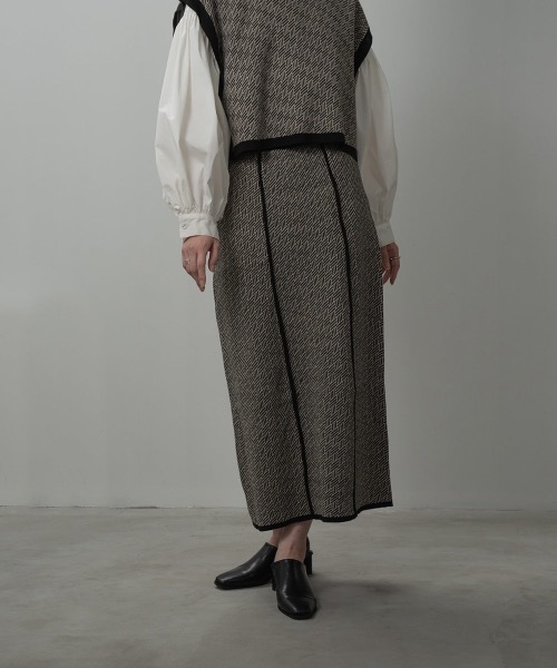 I_am（アイアム）の「jacquard knit tight skirt（スカート・レディース・ブラック/アイボリー/オリーブ・FREE）」の5枚目の写真