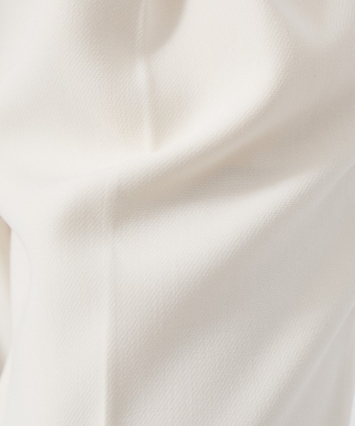 abahouse mavie（アバハウスマヴィ）の「【感嘆/セットアップ対応】タックテーパードパンツ（スラックス・レディース・ブラック/オフホワイト/ブルー/オレンジ/ダークネイビー/イエロー・32/40/34/38/36）」の10枚目の写真