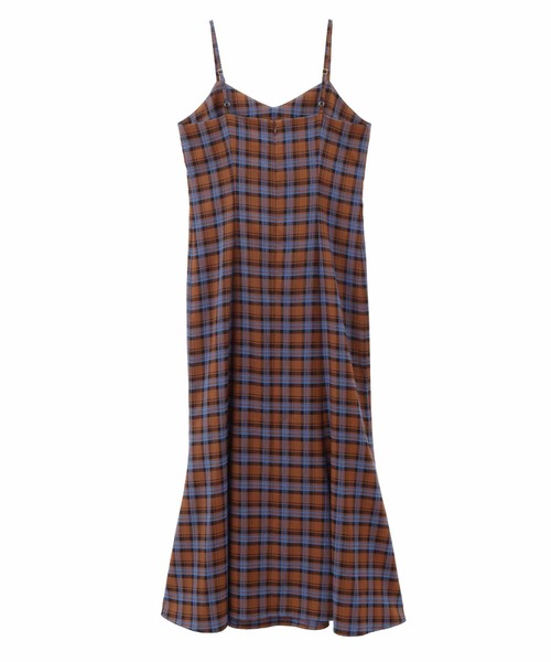 31 Sons de mode(トランテアン ソン ドゥ モード)の「ミニ丈ニット×マーメイドキャミワンピース(ワンピース・レディース・ブラック/ネイビー/オフホワイト・38/36)」の5枚目の写真