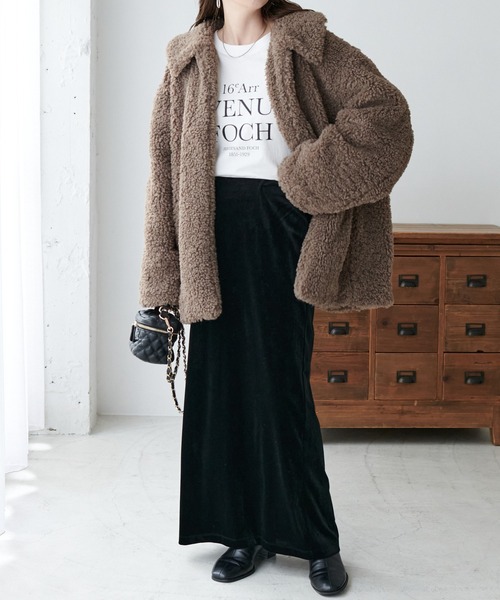 カーリーファーコート