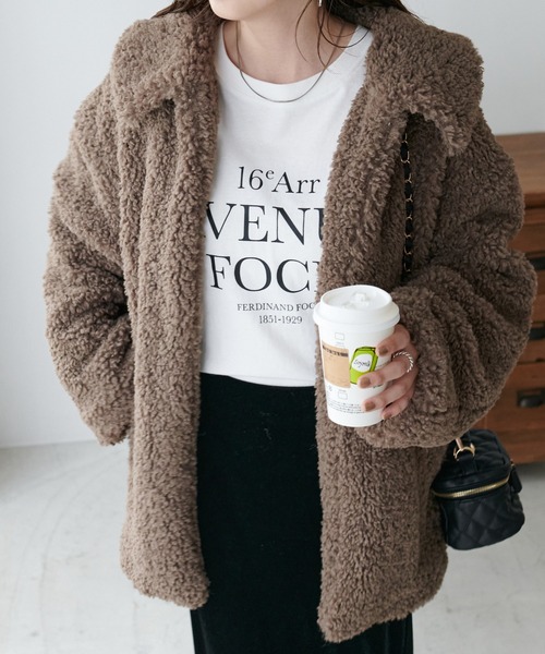 カーリーファーコート