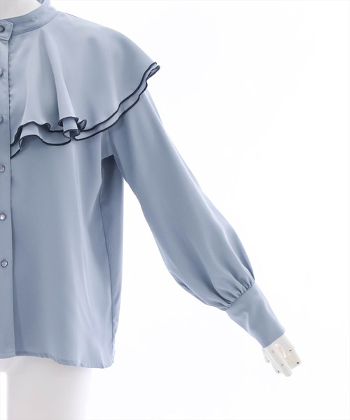 clear(クリア)の「長袖ケープブラウス(シャツ/ブラウス・レディース・オフホワイト/ブラック/ブルーグレー・F)」の9枚目の写真