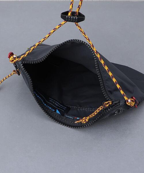 koti BEAUTY&YOUTH(コティ ビューティアンドユース)の「<Klattermusen>ALGIR ACCESSORY BAG M/ポーチ(ショルダーバッグ・メンズ・ライトグレー/ブラック・FREE)」の5枚目の写真