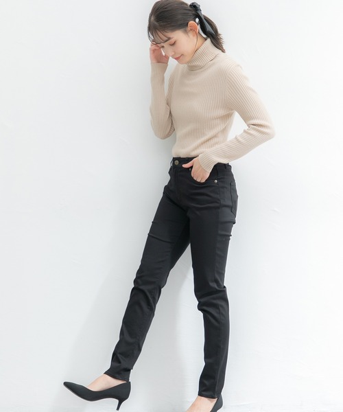 Honeys(ハニーズ)の「スリムカラースキニー(股下73cm)(その他パンツ・レディース・ネイビー/ライトベージュ/ブラック/スミクロ・L/LL/S/M)」の6枚目の写真