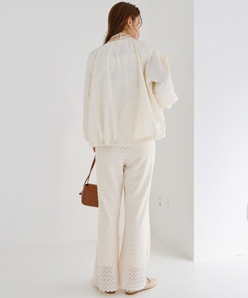 LAVEANGE（ラビアンジェ）の「[洗える]ドロストライトブルゾン（ブルゾン・レディース・アイボリー/カーキ/ブラック・M/LL/3L/4L）」の13枚目の写真