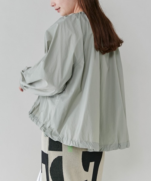 LAVEANGE（ラビアンジェ）の「[洗える]ドロストライトブルゾン（ブルゾン・レディース・アイボリー/カーキ/ブラック・M/LL/3L/4L）」の10枚目の写真