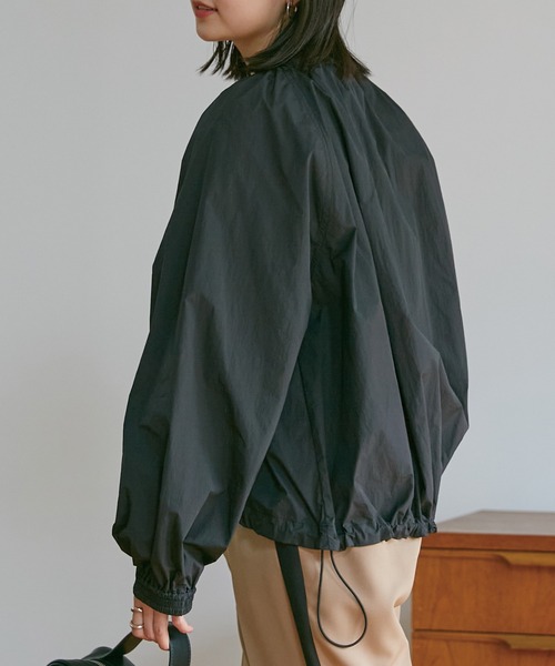 LAVEANGE（ラビアンジェ）の「[洗える]ドロストライトブルゾン（ブルゾン・レディース・アイボリー/カーキ/ブラック・M/LL/3L/4L）」の22枚目の写真