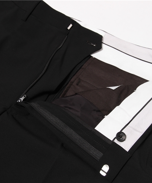 STUDIOUS(ステュディオス)の「T/Rストレッチショートパンツ MADE IN JAPAN(スラックス・メンズ・ブラック/グレー/ネイビー・1/3/2)」の4枚目の写真