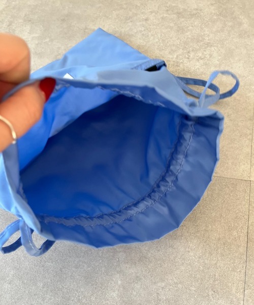 CIAOPANIC(チャオパニック)の「【GEM】カラーナイロン巾着バッグ(ハンドバッグ・レディース・ブルー/ブラック/ピンク/ベージュ・FREE)」の16枚目の写真