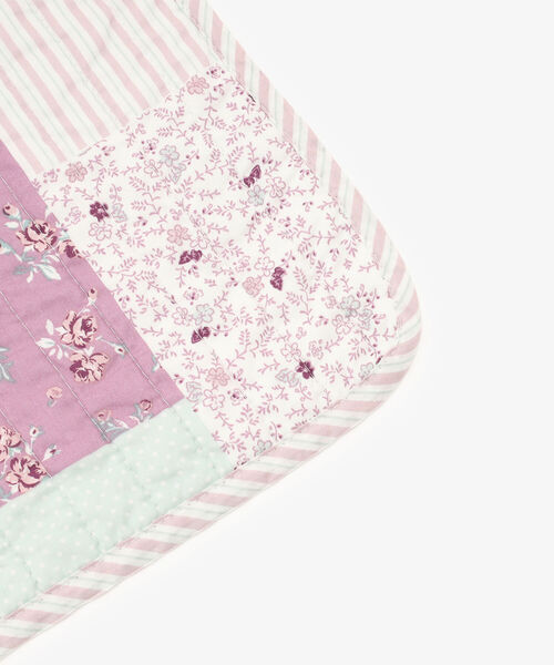 Afternoon Tea（アフタヌーンティー）の「パッチワークマルチカバー