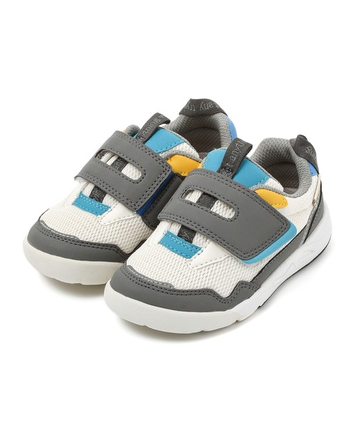 IFME(イフミー)の「KIDS|IFME+太ベルトハグインソールスニーカー(スニーカー・キッズ・ホワイト/グレー/ブラック・19.0cm/16.5cm/16.0cm/17.5cm/18.0cm/18.5cm/15.5cm/15.0cm/17.0cm)」の3枚目の写真