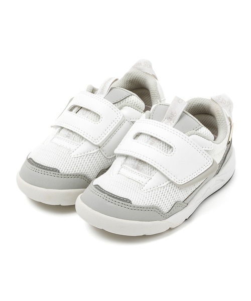 IFME(イフミー)の「KIDS|IFME+太ベルトハグインソールスニーカー(スニーカー・キッズ・ホワイト/グレー/ブラック・19.0cm/16.5cm/16.0cm/17.5cm/18.0cm/18.5cm/15.5cm/15.0cm/17.0cm)」の2枚目の写真