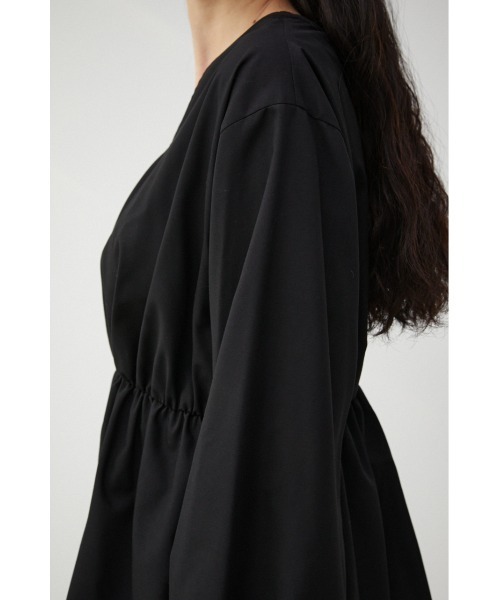 AZUL by moussy(アズールバイマウジー)の「2WAY BALLOON SLEEVE PEPLUM BL/2WAYバルーンスリーブペプラムブラウス(シャツ/ブラウス・レディース・オフホワイト/ブラック/ライトグリーン・SMALL/MEDIUM)」の22枚目の写真