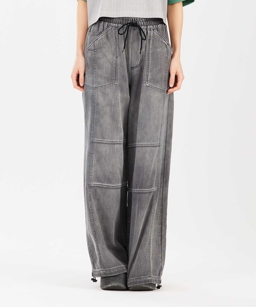 X-girl（エックスガール）の「DENIM EASY PANTS（デニムパンツ・レディース・ブラック/インディゴブルー・M/S）」の20枚目の写真