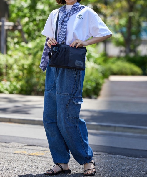 THE NORTH FACE（ザノースフェイス）の「【THE NORTH FACE】MOUNTAIN SHOULDER BAG（ショルダーバッグ・メンズ・ブラック・FREE）」の8枚目の写真
