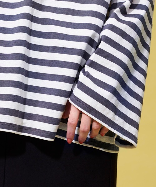 FOREVER 21(フォーエバー トゥエンティーワン)の「【MODE】ボーダービッグTシャツ(Tシャツ/カットソー・レディース・チャコールグレー/レッド/パープル系その他・FREE)」の12枚目の写真