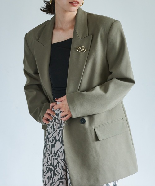 SETUP7（セットアップセブン）の「【SETUP7】Loewenguth ドローイングアナグラムブローチ コサージュ ピン バッジ INF TTS3098（ブローチ/コサージュ・レディース・ゴールド・FREE）」の3枚目の写真