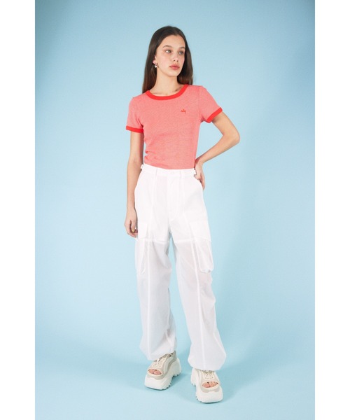 SLY（スライ）の「SLY LOGO COMPACT T/SH スライ ロゴ コンパクト Tシャツ クロップド丈 ブランドロゴ（Tシャツ/カットソー・レディース・ブラック/ブラウン/ピンク/グリーン・FREE）」の10枚目の写真