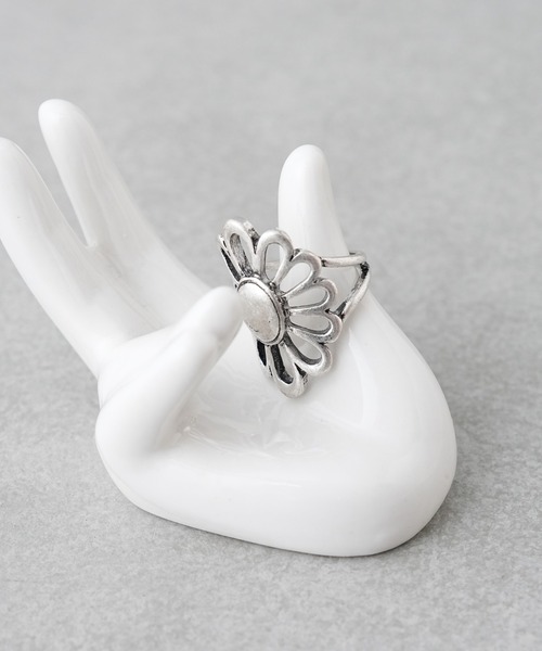 BIRTHDAY BAR（バースデイバー）の「【LIMITED NUMBER】フラワーリング 指輪 13号（リング・レディース・その他・フリー）」の4枚目の写真