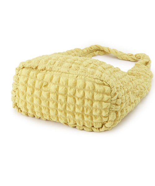 OPAQUE.CLIP（オペークドットクリップ）の「◆ポップコーンワンショルダーバッグ【A4収納可/軽量】（ショルダーバッグ・レディース・ブラック/イエロー/オフホワイト・00）」の19枚目の写真